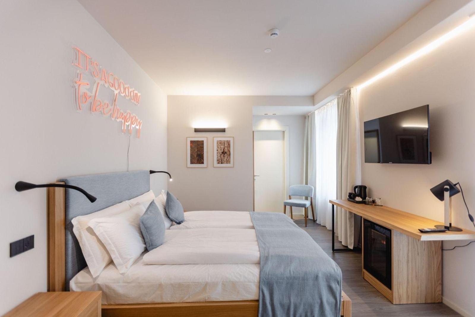 Terra Hotel Boutique Tirano Extérieur photo