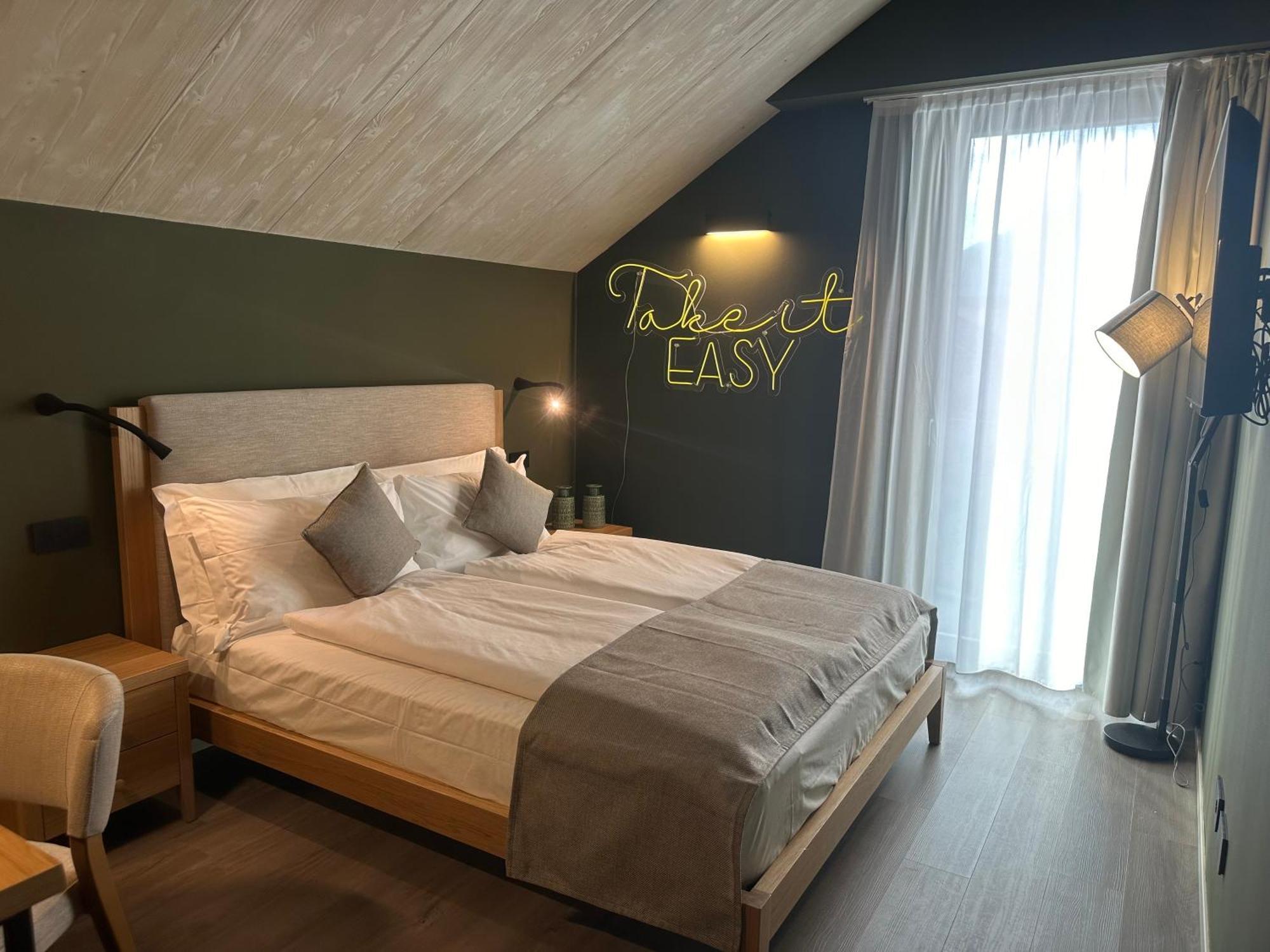 Terra Hotel Boutique Tirano Extérieur photo
